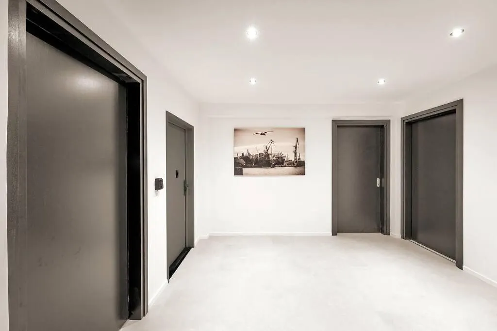 Hh 02 By Rockchair - Superhost Status - Modernes Apartment Mit Sonnigem Balkon & Premium Boxspringbetten In Winterhude - Hamburg Top Geheimtipp 0*,  ألمانيا